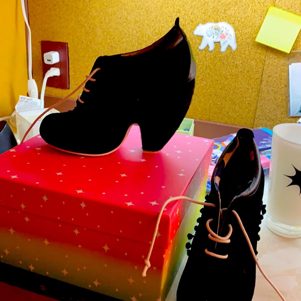 Black Irregular Choice heels size 38.5 UK or 7.5 US. Only worn once! FUN